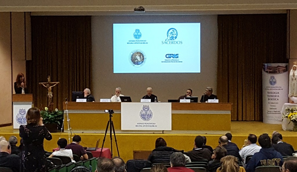 IL DIAVOLO CI METTE LO ZAMPINO: LA REGISTA DI “LIBERAMI” SALE IN CATTEDRA E PARLA AI FUTURI ESORCISTI. IMBARAZZO IN SALA? SOLO APPLAUSI. ANCHE SE LA BOCCIATURA&nbsp;RESTA