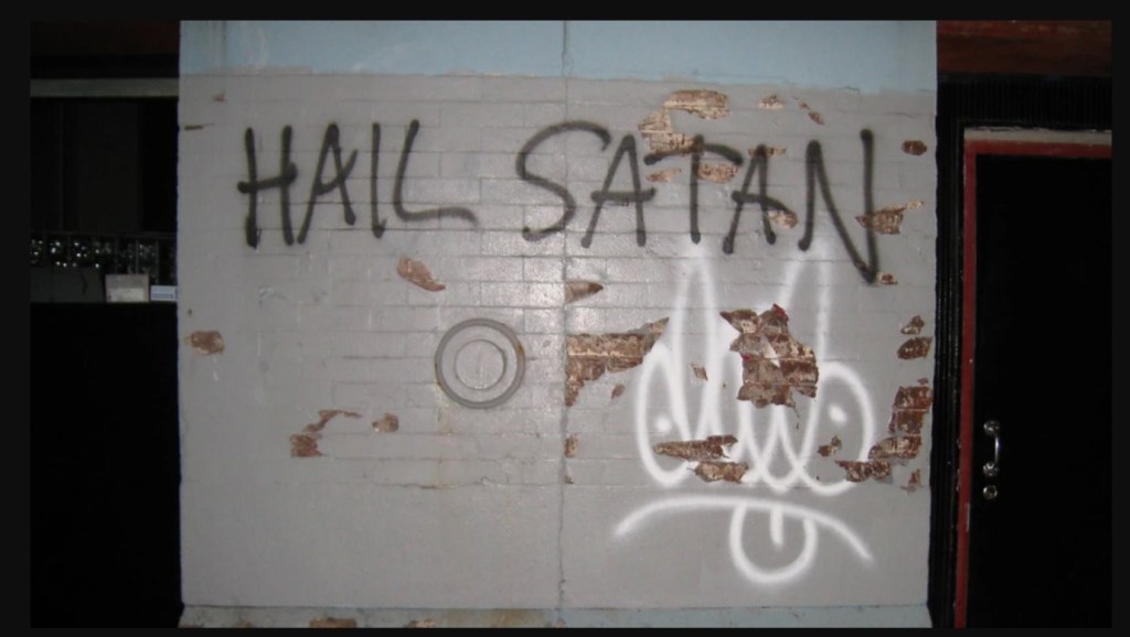 RITI, SESSO E ABUSI. A PRATO TRA VAMPIRI E LUPI MANNARI. MA IL DIAVOLO C’ENTRA&nbsp;DAVVERO?