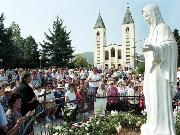 +++MEDJUGORJE, NUOVO DIVIETO AI PRETI ITALIANI. NELLE OMELIE VIETATO PARLARE DI APPARIZIONI E MESSAGGI DELLA REGINA DELLA&nbsp;PACE?